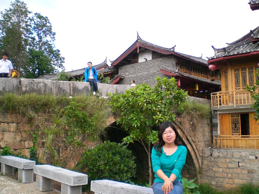 东巴古城